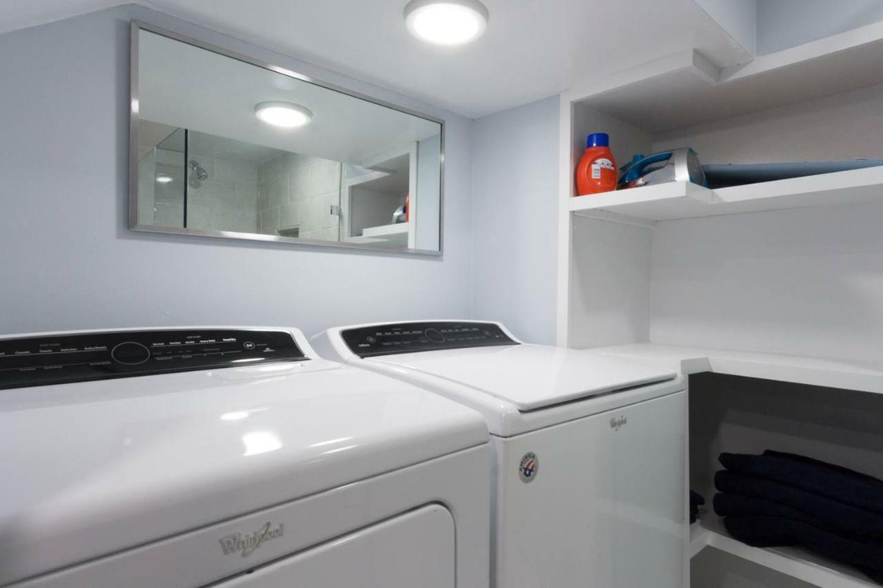 Luxury 2 Bedroom Apartment W/ Free Parking Вашингтон Екстер'єр фото