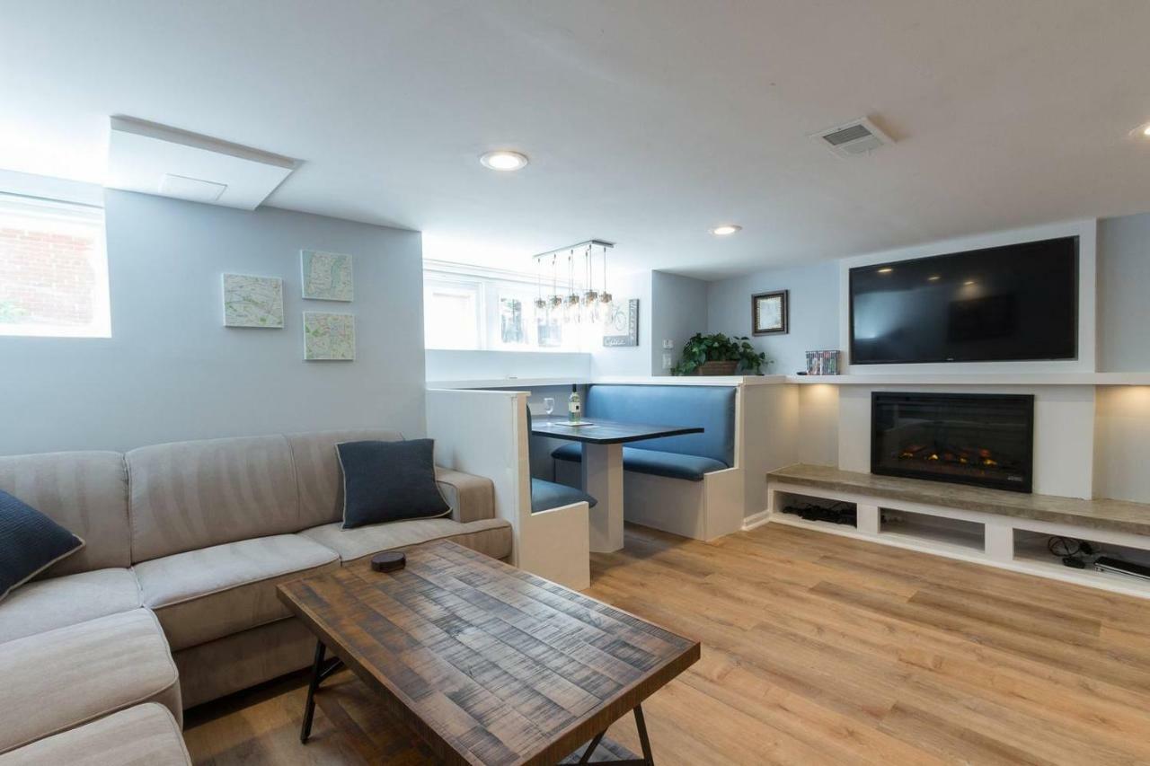 Luxury 2 Bedroom Apartment W/ Free Parking Вашингтон Екстер'єр фото